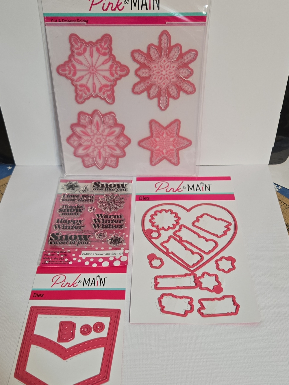 Pink & Main Winter Snowflakes Stamp and Dies Set